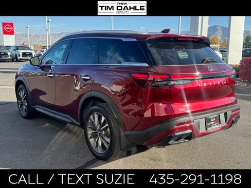 Certified 2025 INFINITI QX60 Luxe w/ Vision Package AWD/4WD image 7