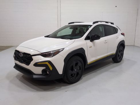 Certified 2025 Subaru Crosstrek 2.5i Sport w/ Crosstrek Mirror Package AWD/4WD image 8