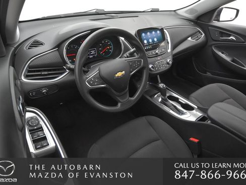 Used 2019 Chevrolet Malibu LT FWD image 29
