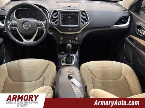 Used 2016 Jeep Cherokee Latitude w/ Comfort/Convenience Group image 39