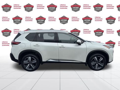 Used 2023 Nissan Rogue SL image 4
