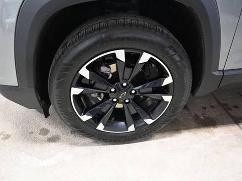 Used 2025 Chevrolet Equinox RS w/ Convenience Package III image 31