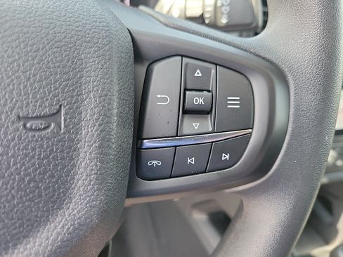 Used 2025 Ford Ranger XL RWD image 8