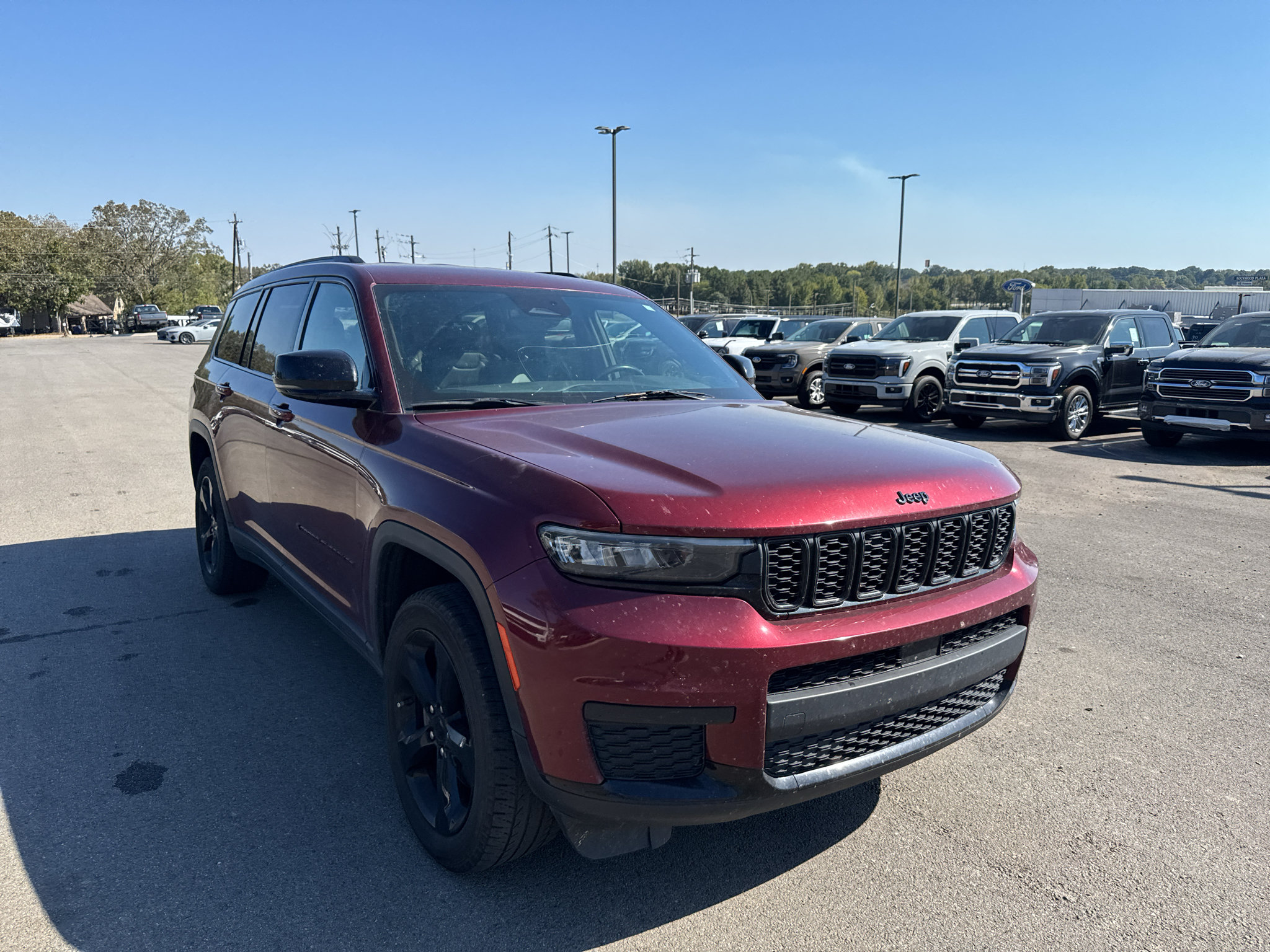 Used 2021 Jeep Grand Cherokee L Laredo AWD/4WD image 3