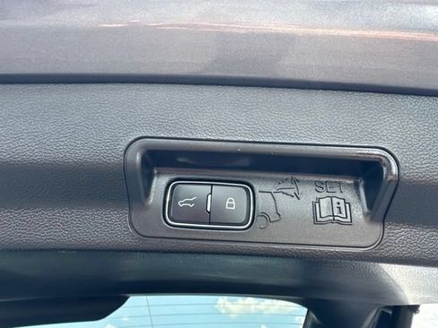 Used 2024 Ford Explorer XLT w/ Equipment Group 202A AWD/4WD image 6