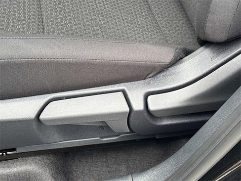 New 2026 Nissan Kicks S image 21