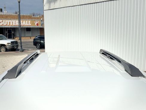 Used 2011 Nissan Armada SV image 77