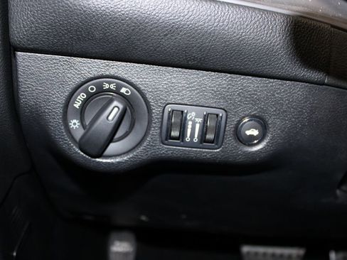 Used 2023 Dodge Challenger R/T Scat Pack image 33