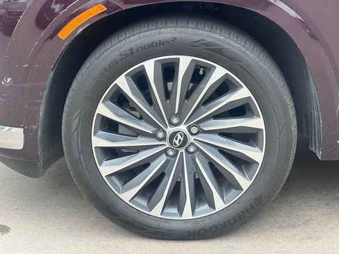 Used 2024 Hyundai Palisade Calligraphy FWD image 9