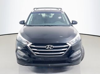Used 2016 Hyundai Tucson SE w/ Option Group 02 FWD video 2