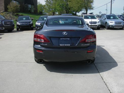 Used 2010 Lexus IS 250C image 14