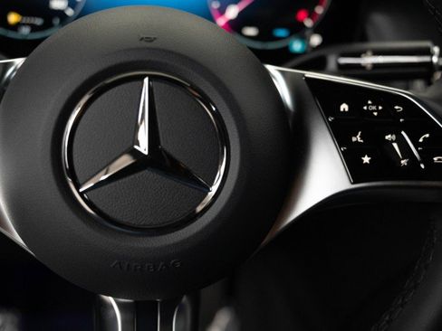 New 2027 Mercedes-Benz GLC 300 image 25
