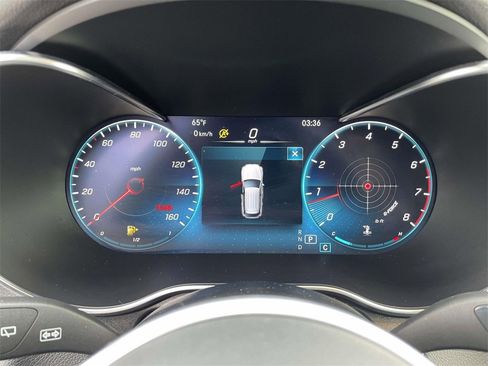 Used 2022 Mercedes-Benz GLC 300 4MATIC w/ Premium Package Lite image 18