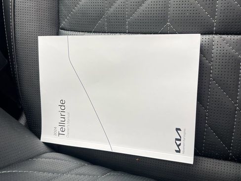 Used 2024 Kia Telluride SX Prestige X-Line image 28