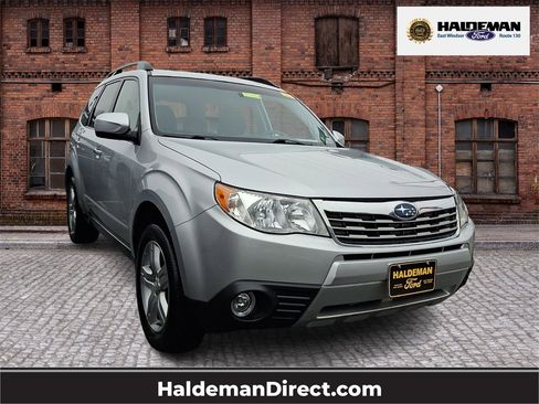 Used 2009 Subaru Forester 2.5X Limited image 1