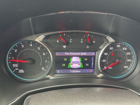 Used 2022 Chevrolet Equinox RS w/ RS Leather Package FWD image 28