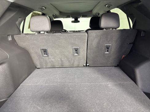 Used 2022 Chevrolet Equinox LT image 24