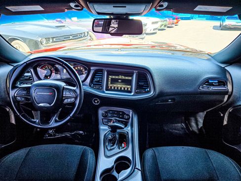 Used 2023 Dodge Challenger GT image 27