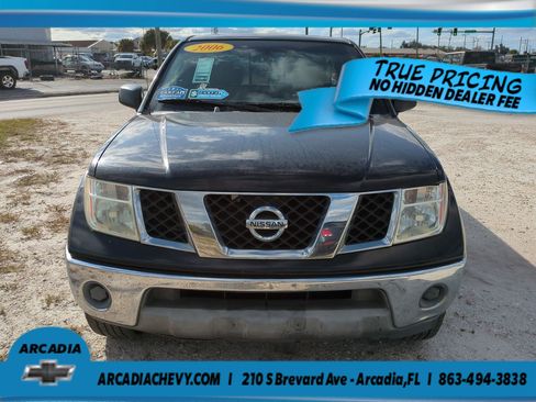 Used 2006 Nissan Frontier SE w/ (P01) Power Pkg AWD/4WD image 9