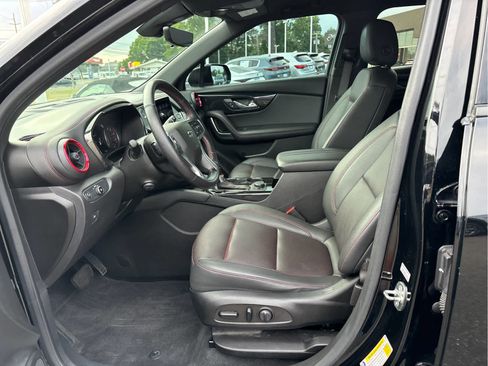 Used 2021 Chevrolet Blazer RS w/ Enhanced Convenience Package AWD/4WD image 8