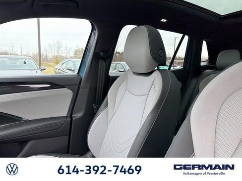 New 2026 Volkswagen Tiguan SE R-Line AWD/4WD image 22