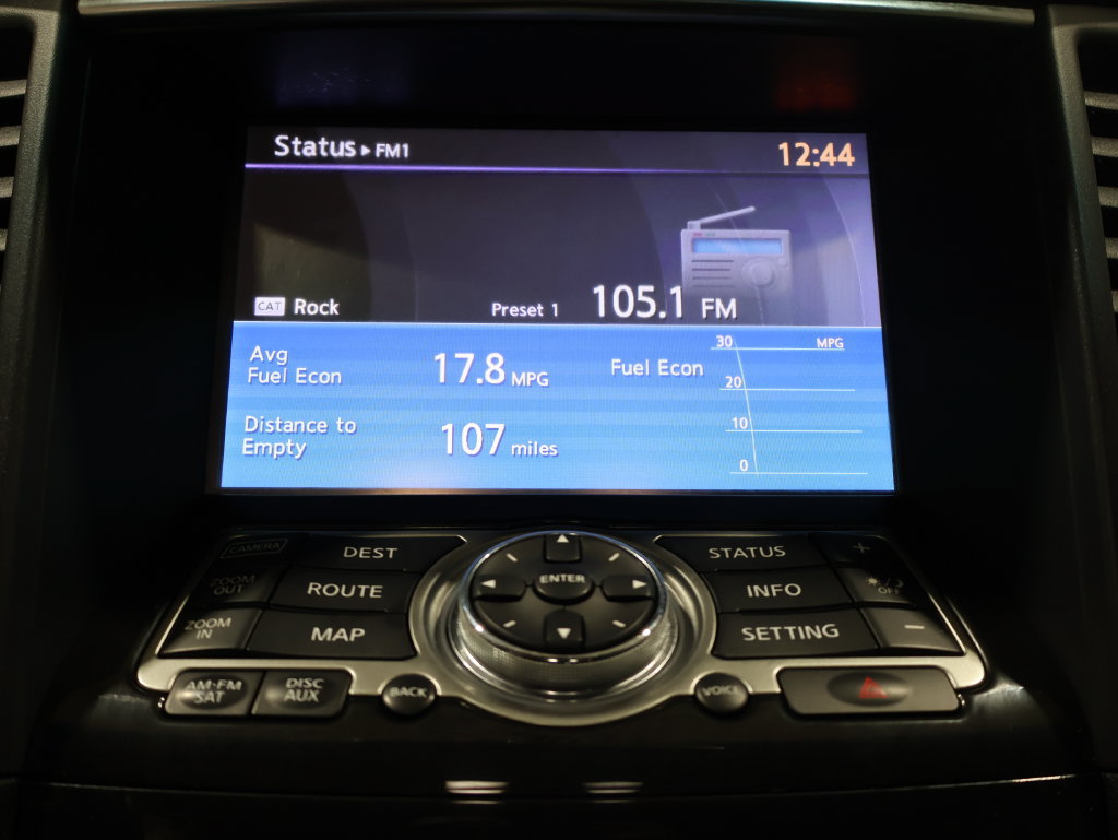 Used 2016 INFINITI QX70 AWD w/ Premium Package image 30