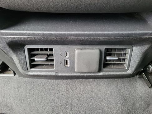Used 2026 GMC Sierra 1500 SLT RWD image 25