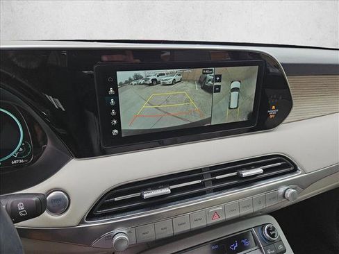 Used 2021 Hyundai Palisade Limited image 19