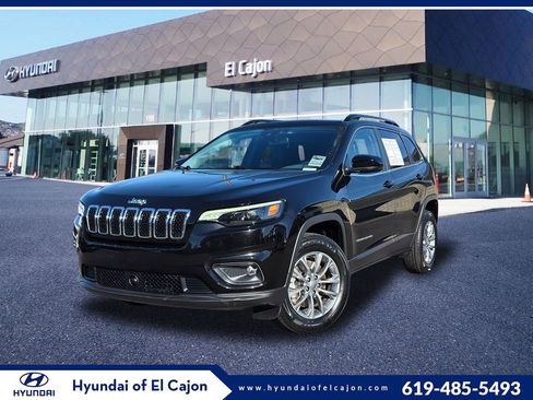 Used 2022 Jeep Cherokee Latitude Lux image 1