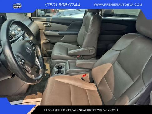 Used 2013 Honda Odyssey Touring Elite image 4