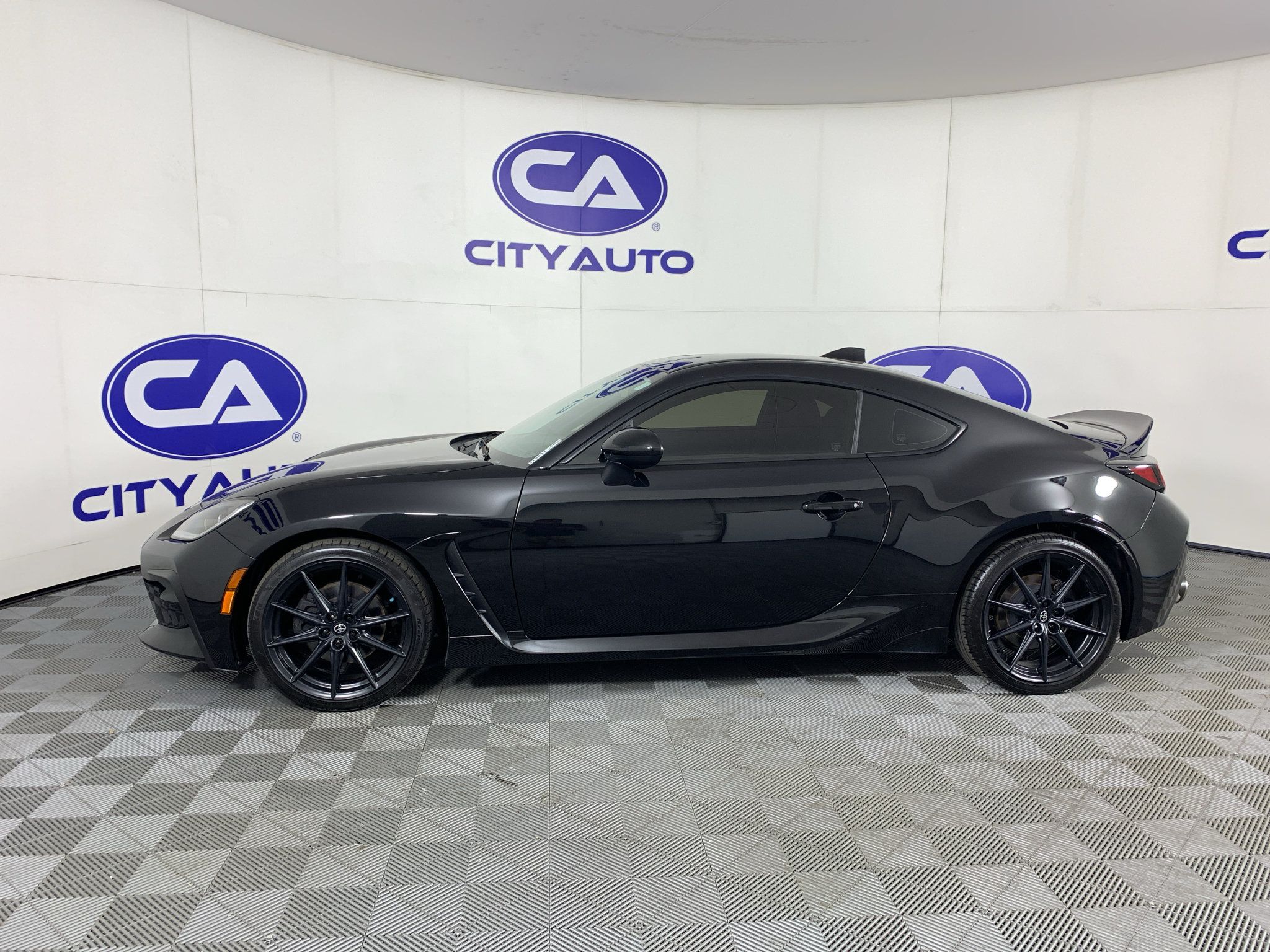 Used 2022 Toyota GR86 Premium w/ ALL Weather Mat Package (TMS) RWD image 6