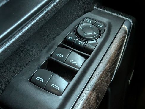 Used 2021 GMC Sierra 2500 Denali w/ Denali Ultimate Package image 26