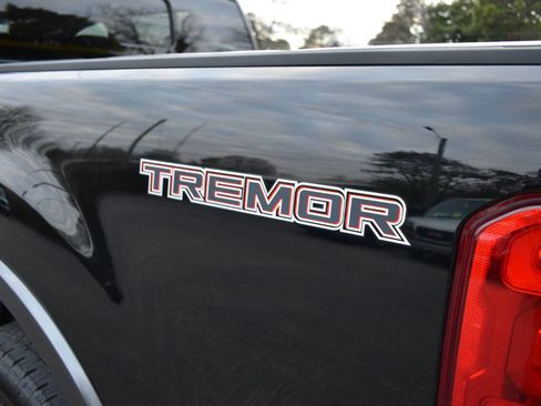 Used 2021 Ford Ranger Lariat w/ Tremor Off-Road Package image 34