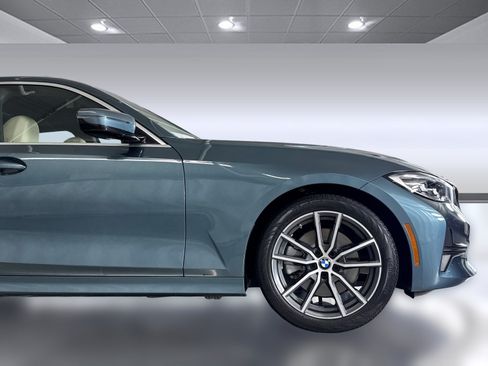 Used 2019 BMW 330i Sedan w/ Premium Package RWD image 34