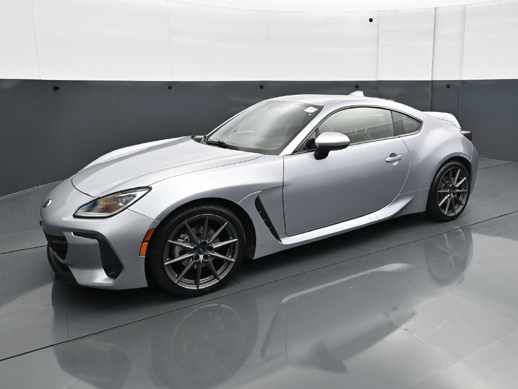 Used 2023 Subaru BRZ Limited RWD image 2