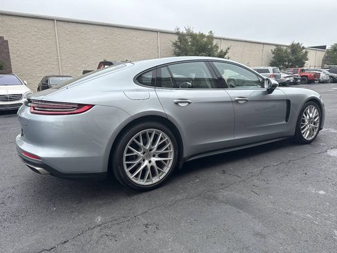 Used 2019 Porsche Panamera w/ Premium Package Plus RWD image 9