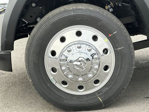 New 2026 RAM 5500 Tradesman image 30