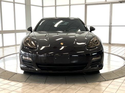 Used 2013 Porsche Panamera 4 image 2