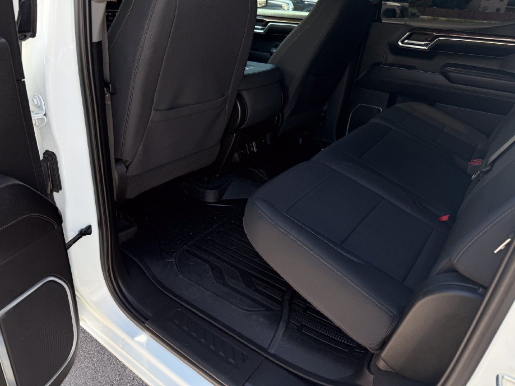 Used 2023 GMC Sierra 1500 SLE AWD/4WD image 35