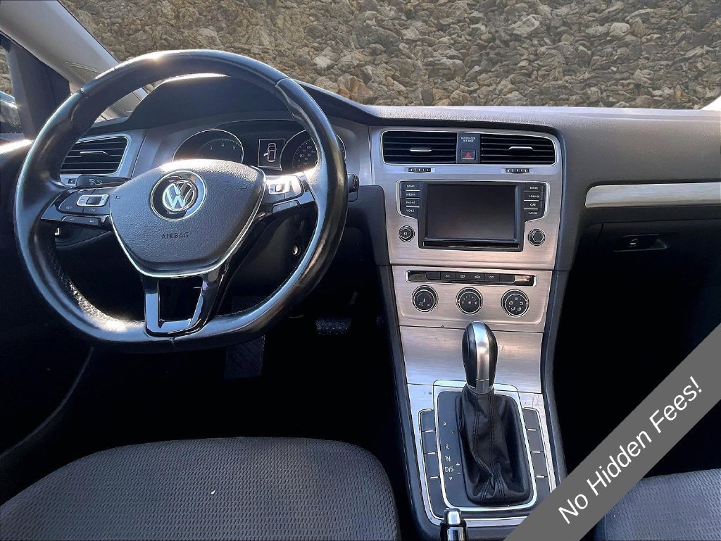 Used 2016 Volkswagen Golf S FWD image 13