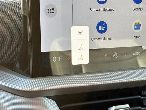 New 2026 Ford Explorer Active w/ Active Comfort Package image 13