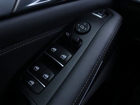 Used 2025 BMW X5 xDrive40i w/ Climate Comfort Package image 17