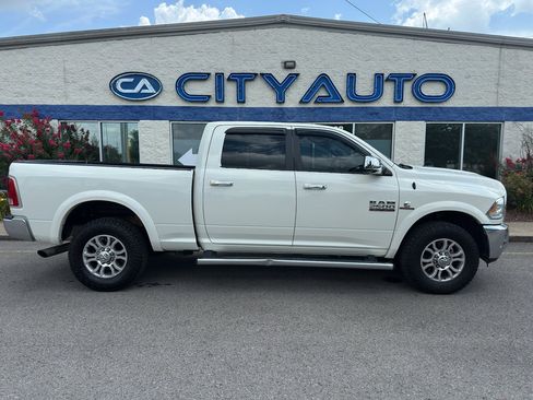 Used 2016 RAM 2500 Laramie RWD image 3