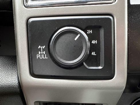 Used 2017 Ford F250 Lariat w/ Chrome Package AWD/4WD image 25