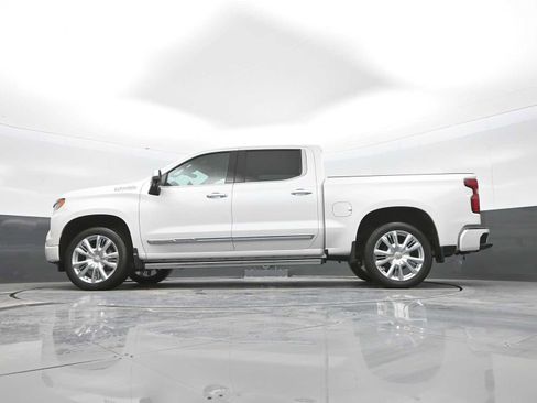 Used 2024 Chevrolet Silverado 1500 High Country image 39