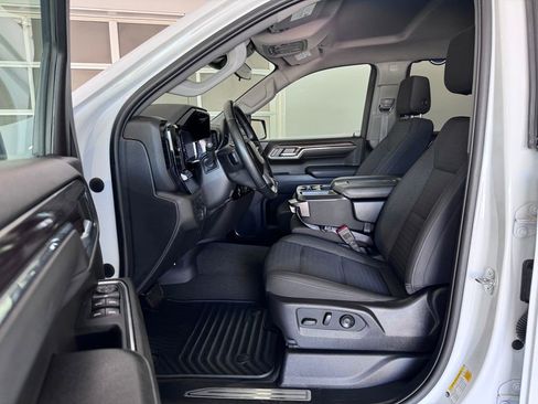 Certified 2023 Chevrolet Silverado 1500 LT AWD/4WD image 11