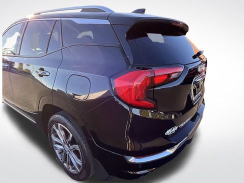 Used 2019 GMC Terrain Denali w/ Advanced Safety Package image 23