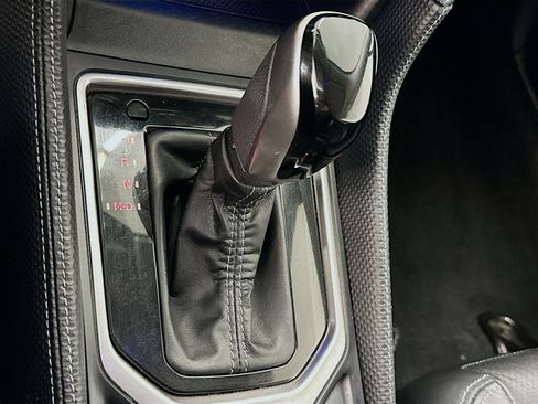 Used 2019 Subaru Forester Touring image 25