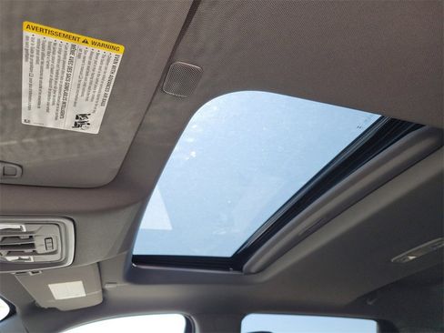 New 2025 GMC Sierra 2500 Denali w/ Denali Reserve Package image 27