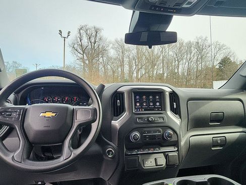 Used 2022 Chevrolet Silverado 1500 Custom image 20
